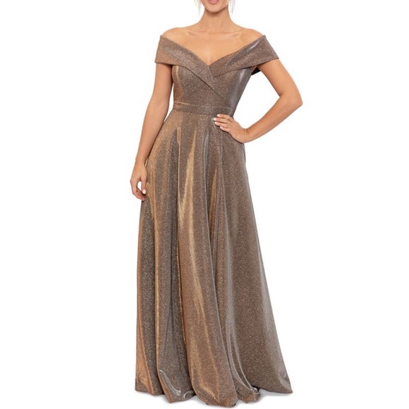 XSCAPE - Gold Sand - Shimmer Glitter off the Shoulder Gown - Size 8. - Picture 3 of 10